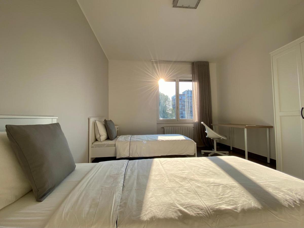Future Apartments Bisceglie Milan Bagian luar foto